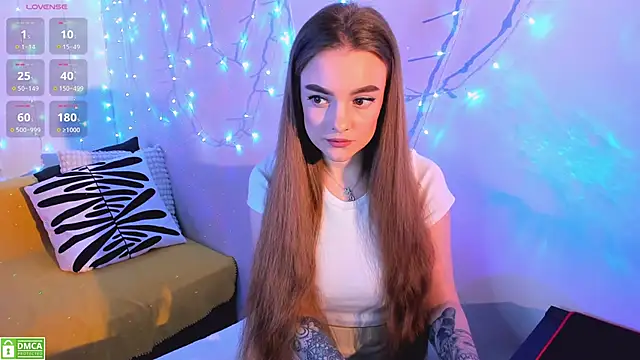 xwiuiwx online show from February 7, 9:15 pm