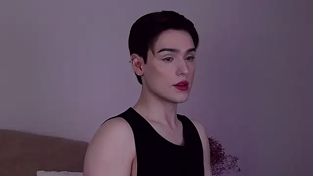 RobbyCharming online show from June 28, 7:47 am