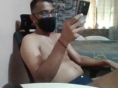Snapshot of sexx4 chatting on May 5, 10:34 am sexx4 online show from May 5, 10:34 am