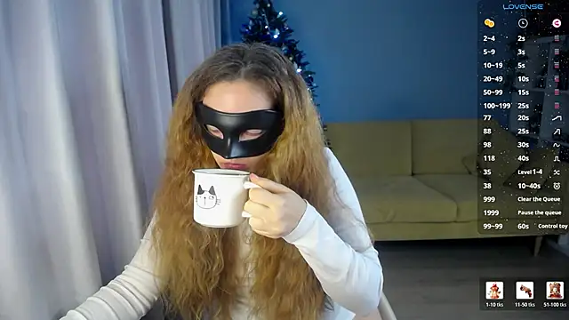 Snapshot of BubbbleGumm chatting on January 11, 9:03 am BubbbleGumm online show from January 11, 9:03 am