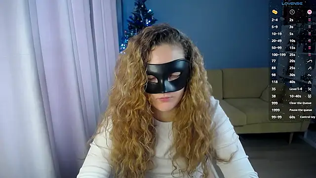 Snapshot of BubbbleGumm chatting on January 13, 9:14 am BubbbleGumm online show from January 13, 9:14 am