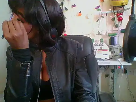 Anaconda2350 online show from February 5, 11:59 am