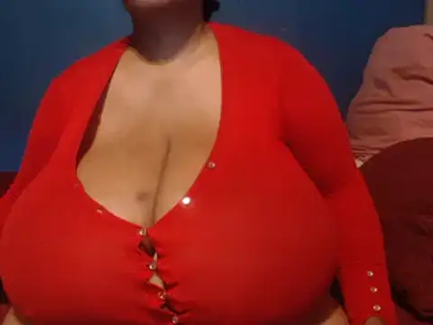 CUTEFIRMMELONSS online show from December 31, 6:02 pm
