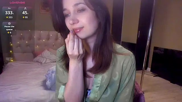 Carina E online show from February 13, 11:28 am