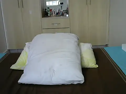 Snapshot of sexydarl chatting on March 5, 5:07 am sexydarl online show from March 5, 5:07 am