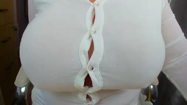 77Sambuca77 online show from April 8, 6:46 am