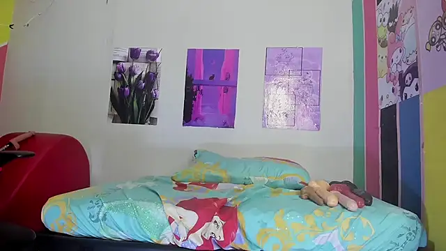 Snapshot of MarianaManzur chatting on February 8, 8:10 pm MarianaManzur online show from February 8, 8:10 pm