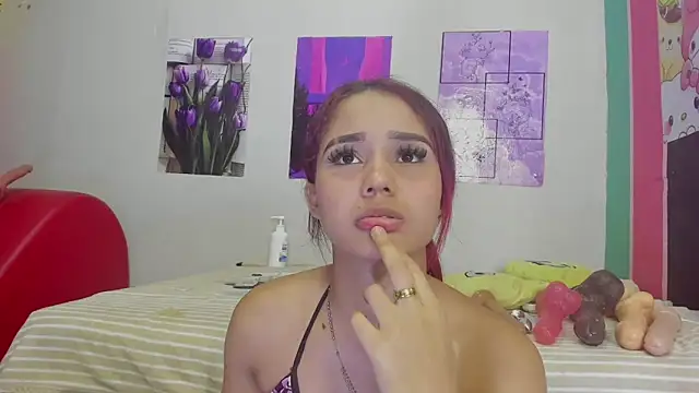 Snapshot of MarianaManzur chatting on February 18, 5:42 pm MarianaManzur online show from February 18, 5:42 pm