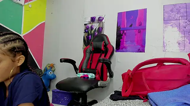 Snapshot of MarianaManzur chatting on September 13, 2:39 pm MarianaManzur online show from September 13, 2:39 pm