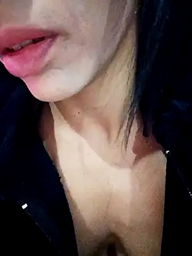 Snapshot of jessy905 chatting on July 12, 1:02 pm jessy905 online show from July 12, 1:02 pm