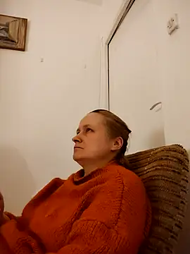 She-devilx online show from February 6, 9:38 pm