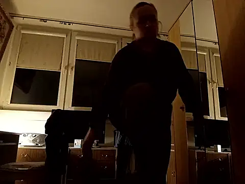 She-devilx online show from February 19, 9:14 pm