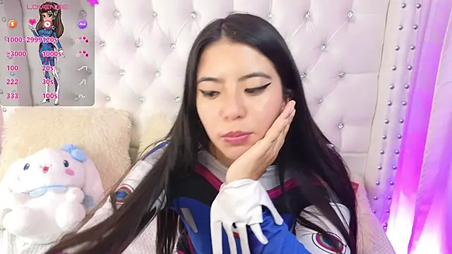 Snapshot of Hikikodoll__ chatting on February 12, 11:30 pm Hikikodoll   online show from February 12, 11:30 pm