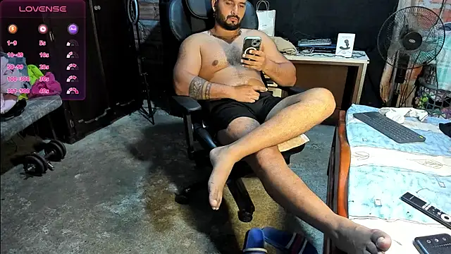 Snapshot of Imperion_king chatting on December 29, 7:50 am Imperion king online show from December 29, 7:50 am