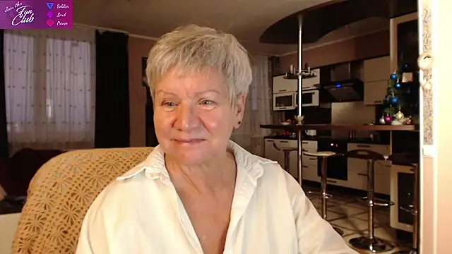 Snapshot of roxana_brooks chatting on January 11, 1:53 pm roxana brooks online show from January 11, 1:53 pm