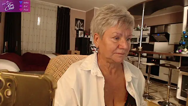 Snapshot of roxana_brooks chatting on January 11, 4:57 pm roxana brooks online show from January 11, 4:57 pm