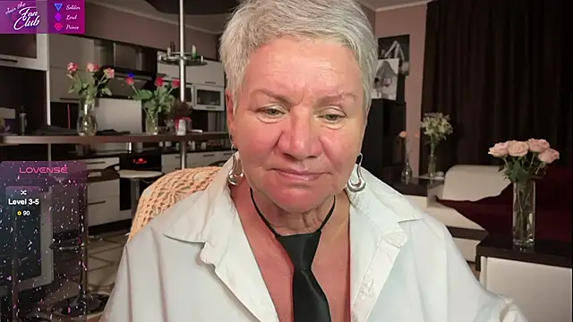 Snapshot of roxana_brooks chatting on February 26, 5:50 pm roxana brooks online show from February 26, 5:50 pm