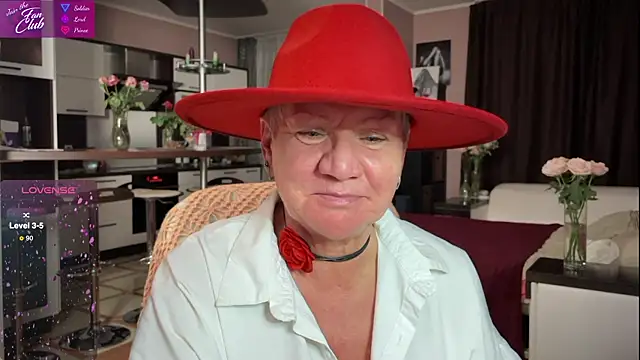 Snapshot of roxana_brooks chatting on February 27, 5:36 pm roxana brooks online show from February 27, 5:36 pm