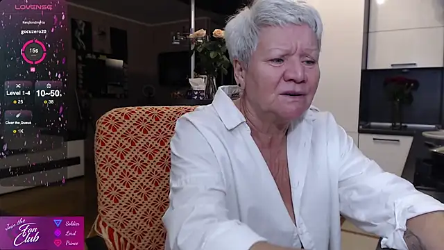 Snapshot of roxana_brooks chatting on October 5, 6:28 pm roxana brooks online show from October 5, 6:28 pm