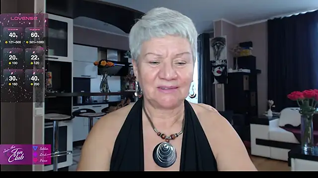 Snapshot of roxana_brooks chatting on October 30, 11:55 am roxana brooks online show from October 30, 11:55 am