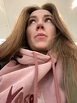 ValenciaShock online show from February 2, 8:13 am