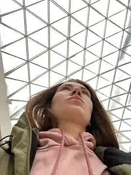 ValenciaShock online show from February 15, 5:09 am