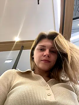 ValenciaShock online show from October 6, 6:44 am