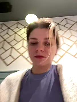 ValenciaShock online show from December 14, 6:41 am