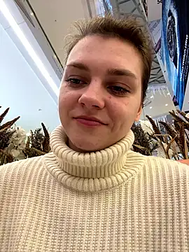 ValenciaShock online show from January 15, 6:40 am