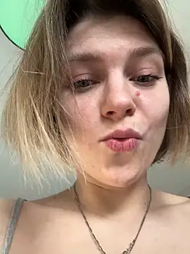 ValenciaShock online show from March 13, 6:42 am