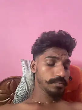 yo19boy online show from April 13, 7:36 am