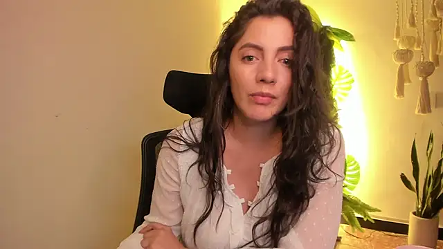 Snapshot of Mala_Bad chatting on January 9, 5:00 pm Mala Bad online show from January 9, 5:00 pm