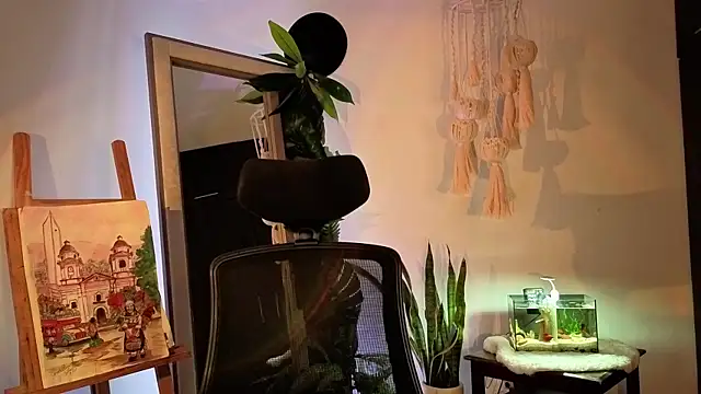 Snapshot of Mala_Bad chatting on September 16, 3:24 pm Mala Bad online show from September 16, 3:24 pm