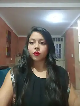 Snapshot of leah_passion chatting on July 20, 11:18 pm leah passion online show from July 20, 11:18 pm