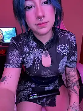 Lucygothic online show from March 15, 7:53 am