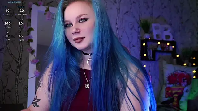 Moon Valkyrie online show from February 19, 6:55 am