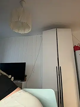 OdriOlsens online show from March 6, 5:26 am