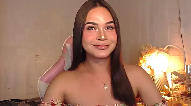 Snapshot of Ashely_Lewis chatting on January 11, 11:02 am Ashely Lewis online show from January 11, 11:02 am