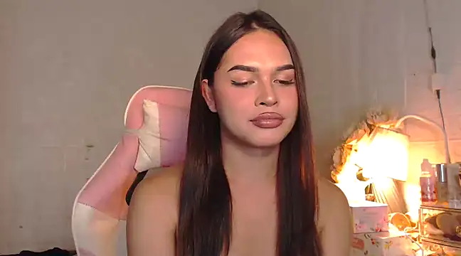 Snapshot of Ashely_Lewis chatting on January 27, 4:01 pm Ashely Lewis online show from January 27, 4:01 pm