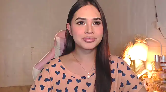 Snapshot of Ashely_Lewis chatting on February 18, 11:55 am Ashely Lewis online show from February 18, 11:55 am