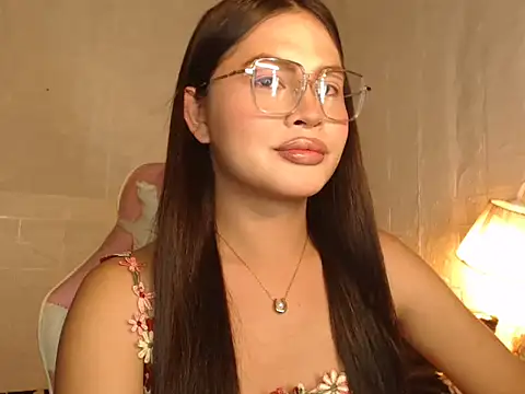 Snapshot of Ashely_Lewis chatting on November 16, 1:17 pm Ashely Lewis online show from November 16, 1:17 pm