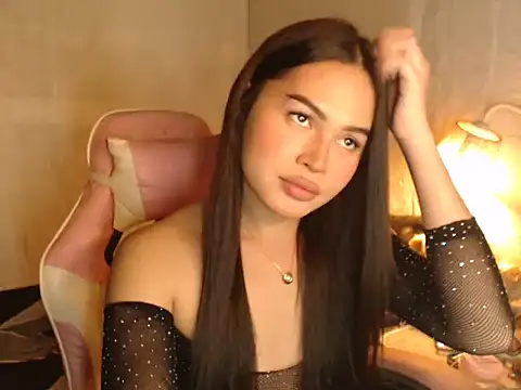 Snapshot of Ashely_Lewis chatting on December 19, 11:39 am Ashely Lewis online show from December 19, 11:39 am