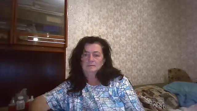 GypsiQueen2 online show from September 17, 7:59 pm