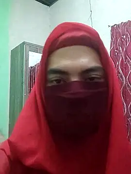 Snapshot of ElisyaHijabDoll chatting on July 20, 6:10 pm ElisyaHijabDoll online show from July 20, 6:10 pm