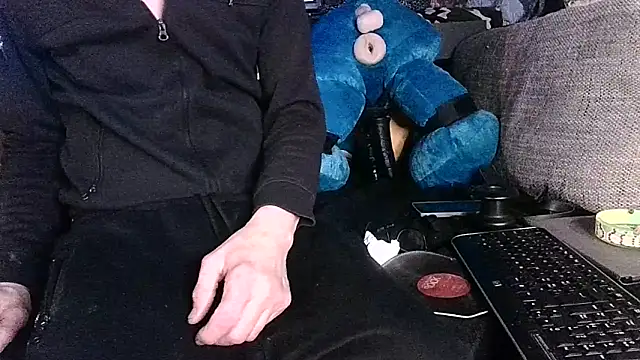 thingsbums online show from April 14, 10:16 pm