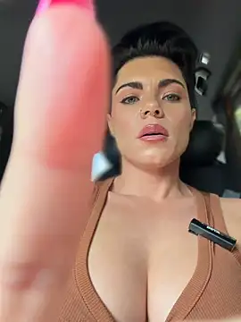 LukeLouHarvey online show from March 27, 4:29 am