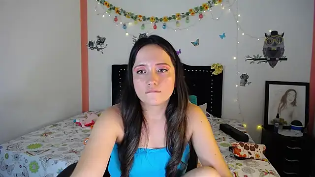 Snapshot of naughty_girl_4u chatting on February 27, 10:42 pm naughty girl 4u online show from February 27, 10:42 pm