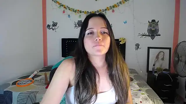 Snapshot of naughty_girl_4u chatting on March 5, 7:49 pm naughty girl 4u online show from March 5, 7:49 pm