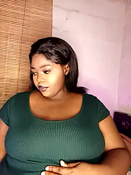 Snapshot of Aaaliyah445 chatting on February 5, 7:53 pm Aaaliyah445 online show from February 5, 7:53 pm