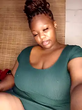 Snapshot of Aaaliyah445 chatting on March 9, 8:42 pm Aaaliyah445 online show from March 9, 8:42 pm